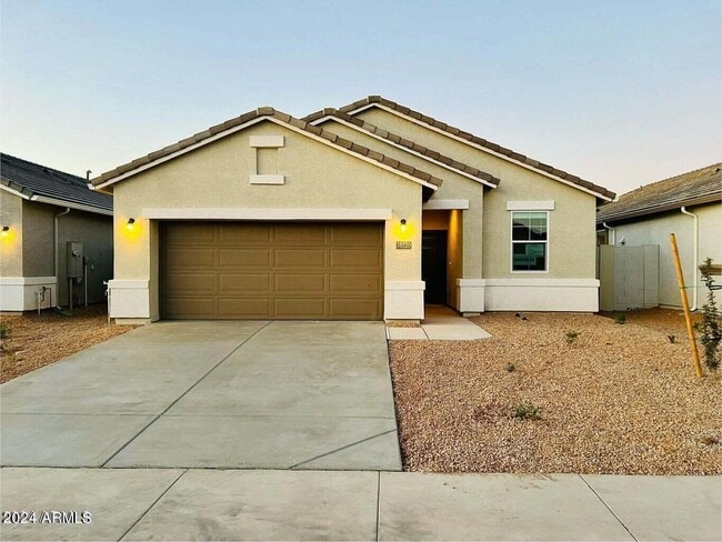 property at 38220 W Cannataro Ln