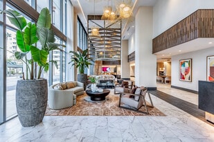 AER APARTMENTS in Tampa, FL - Building Photo