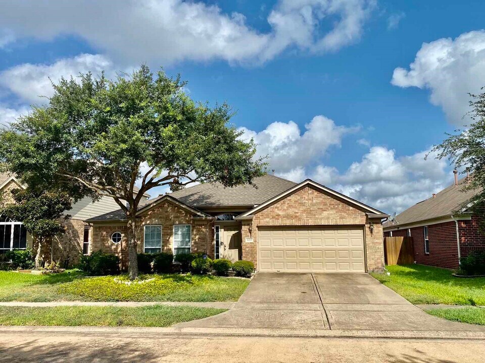 14319 W Oblong Cir in Cypress, TX - Building Photo