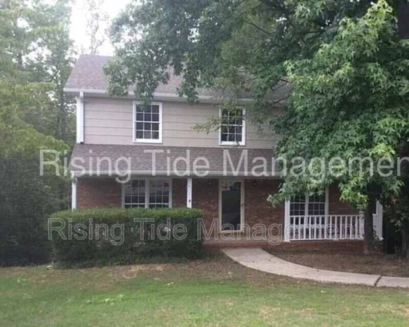 1708 Timbercrest Cir in Birmingham, AL - Foto de edificio