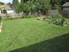 2537 N 48th Ave in Omaha, NE - Building Photo - Building Photo