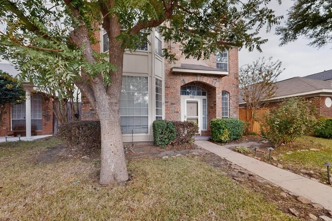 636 Raintree Cir in Coppell, TX - Building Photo - Building Photo
