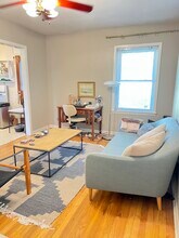 3104 Tom Green St, Unit A in Austin, TX - Building Photo - Building Photo
