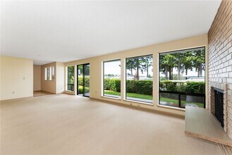 7400 Stinson Ave, Unit 110 in Gig Harbor, WA - Building Photo - Building Photo