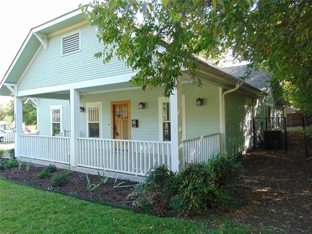 10306 Country Club Dr in Dallas, TX - Building Photo - Building Photo