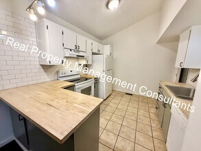 6032 E 127 St in Grandview, MO - Building Photo - Building Photo