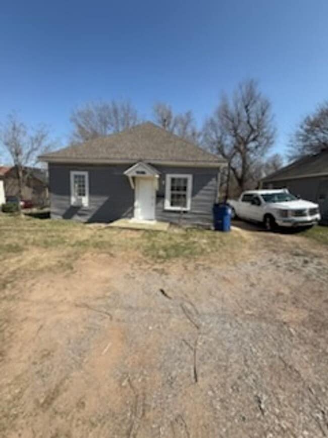 814 N Choctaw Ave in El Reno, OK - Building Photo - Building Photo