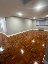 56 S Munn Ave in East Orange, NJ - Building Photo