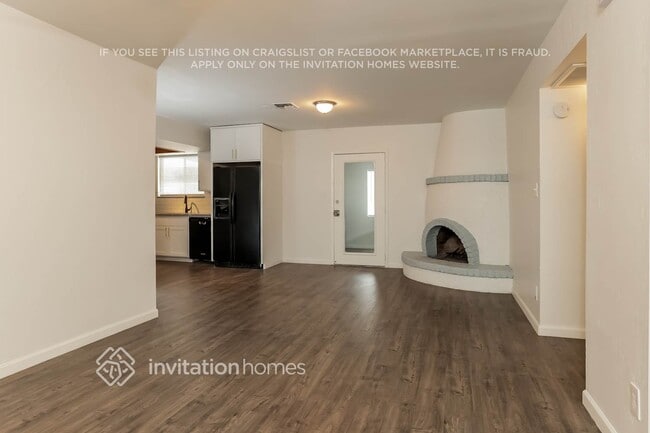 1631 W Helena Dr in Phoenix, AZ - Building Photo - Building Photo