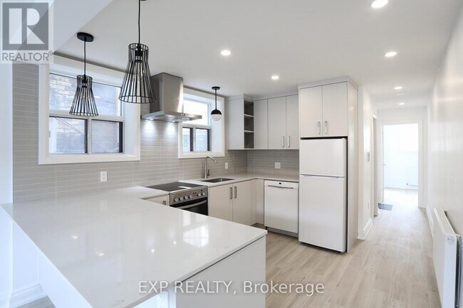 73 Balfour Ave in Toronto, ON - Building Photo - Building Photo