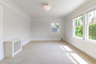 346 63rd St, Unit 1 in Oakland, CA - Building Photo - Building Photo