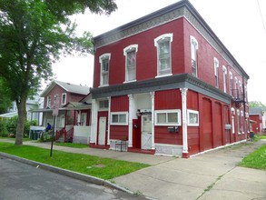 136 Campbell St in Rochester, NY - Building Photo - Building Photo