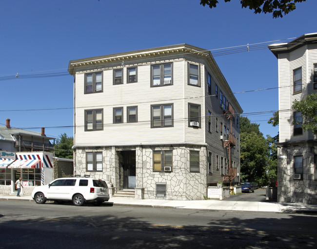 653-661 Western Avenue Apartments in Lynn, MA - Building Photo - Building Photo