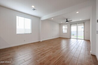 17285 W Alexandria Way in Surprise, AZ - Building Photo - Building Photo