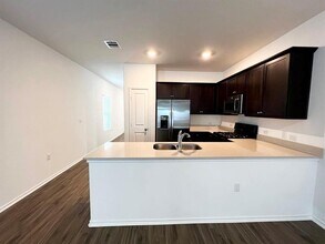 14212 Lyndora Ln in Pflugerville, TX - Building Photo - Building Photo