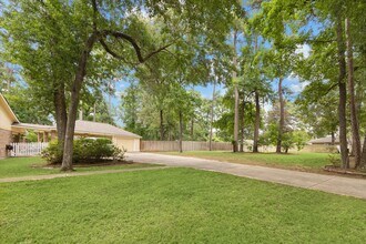 23818 Pin Oak Dr in Spring, TX - Building Photo - Building Photo