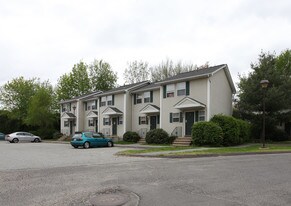 Regency Commons Apartamentos