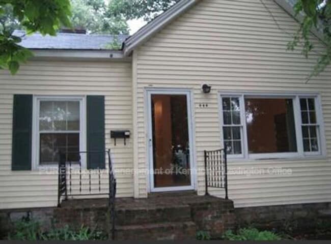 property at 444 N Broadway