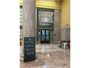 214 4th St E in St. Paul, MN - Building Photo - Building Photo