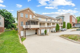 520 Tyler Ave in Radford, VA - Foto de edificio - Building Photo