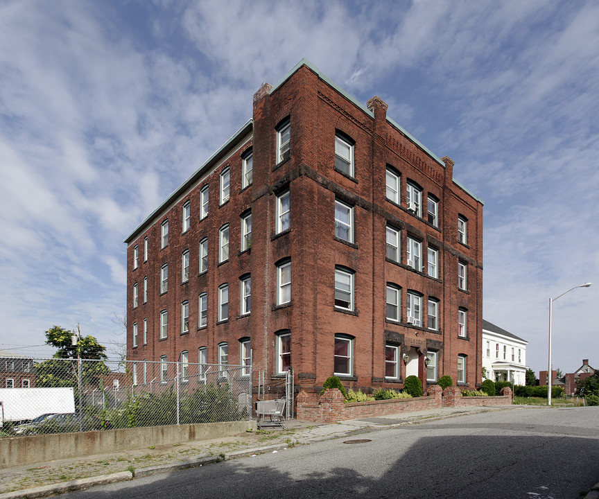 15 Charlton St in Worcester, MA - Foto de edificio