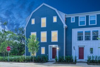 701 Halcyon Ln in Cranberry Township, PA - Building Photo - Building Photo