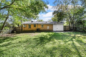 1209 Edgemont Dr in Mesquite, TX - Building Photo - Building Photo