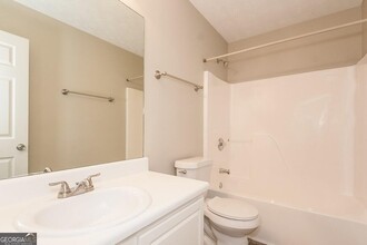 4654 Parkway Cir in Atlanta, GA - Building Photo - Building Photo