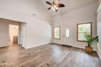 1320 Old Hag Holw Wy, Unit 101 in Sevierville, TN - Building Photo - Building Photo