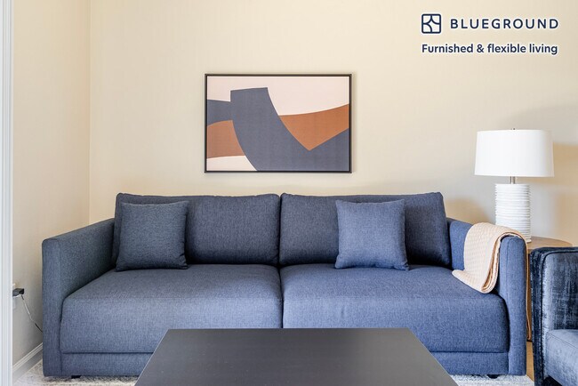 700 Agnew Rd in Santa Clara, CA - Building Photo - Building Photo