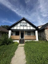 2802 Monroe Ave in Kansas City, MO - Building Photo