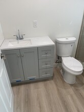 8142 Redbush Ln in Panorama City, CA - Building Photo - Building Photo