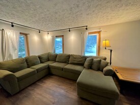 2415 VT-14 in East Montpelier, VT - Building Photo