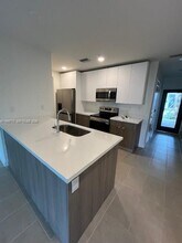 2511 Pierce St in Hollywood, FL - Building Photo - Building Photo