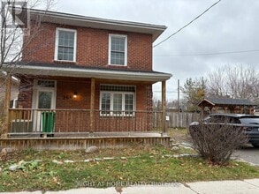 266 Euclid Ave in Peterborough, ON - Building Photo - Building Photo