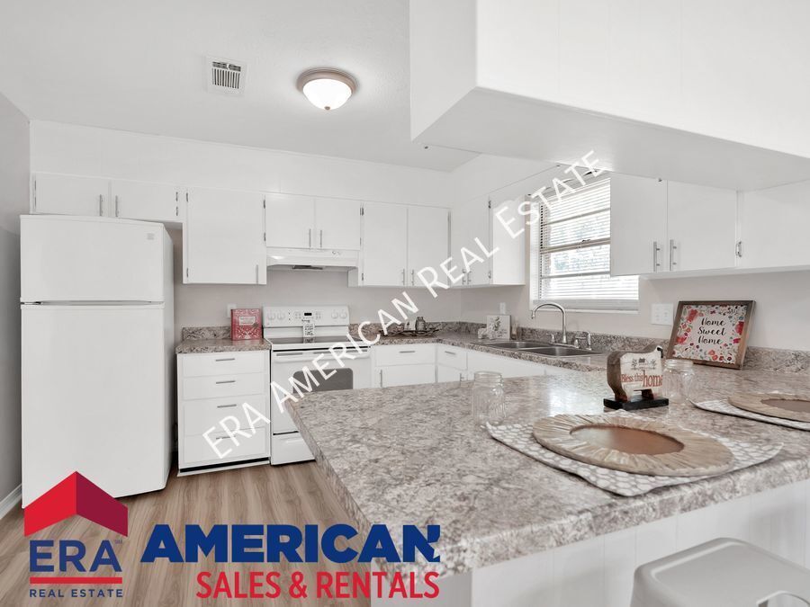 131 Holmes Blvd NW in Fort Walton Beach, FL - Building Photo