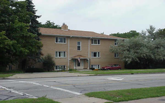 20700 Detroit Rd Apartamentos