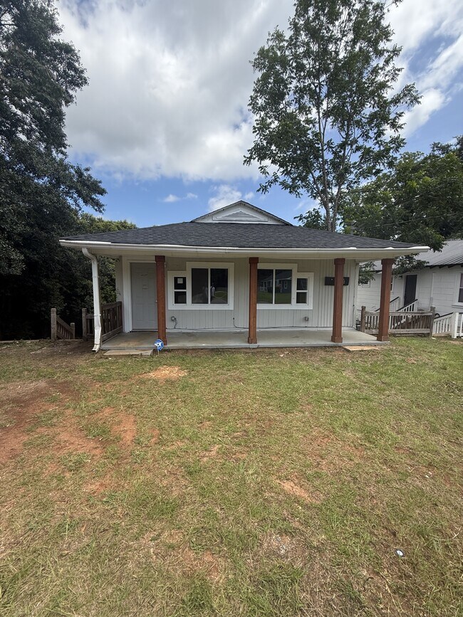 property at 356 Woolfolk St