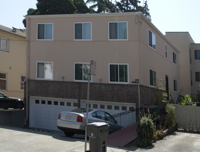 354-360 Adams St in Oakland, CA - Building Photo - Building Photo