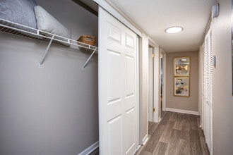 The Artisan West in Knoxville, TN - Building Photo - Interior Photo