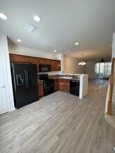 8087 Summer Cove Ct in Jacksonville, FL - Building Photo - Building Photo