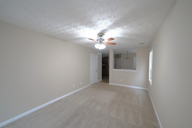 221 Alton Cir in Villa Rica, GA - Building Photo - Building Photo