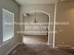3403 W Mount Cortina Way in Riverton, UT - Building Photo - Building Photo