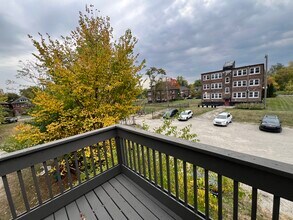 1943 W Bethune St, Unit 4 in Detroit, MI - Building Photo - Building Photo