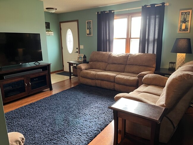 24246 60th Ave in Mattawan, MI - Building Photo - Building Photo