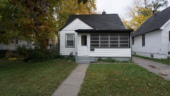 15430 Norborne Ave in Redford, MI - Building Photo