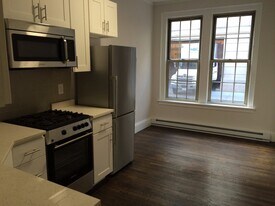 12 Saint Germain St, Unit 11 in Boston, MA - Building Photo