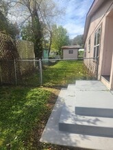 160 N 7th St in Monroe, OR - Building Photo - Building Photo