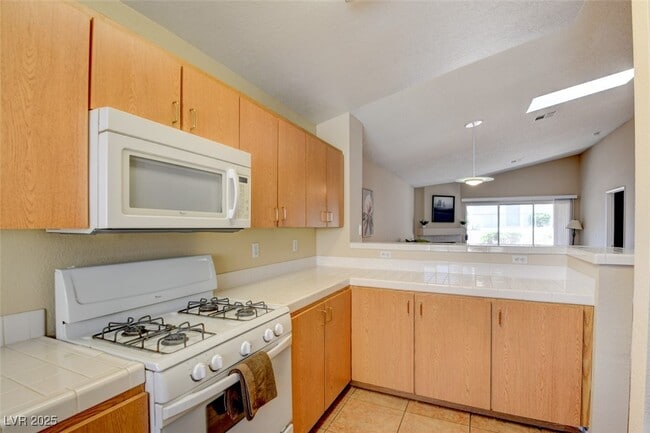 property at 7821 Gable Ln