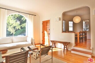 2256 Silver Ridge Ave in Los Angeles, CA - Building Photo - Building Photo